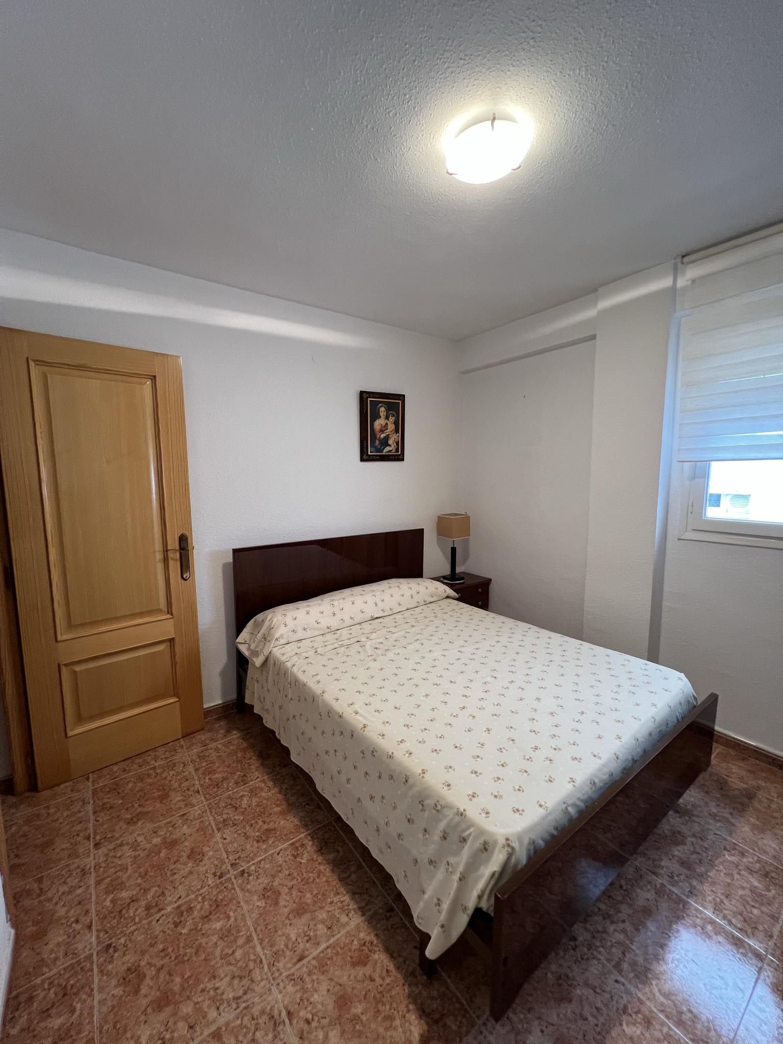 Piso - Benidorm - 3 dormitorios - 0 ocupantes
